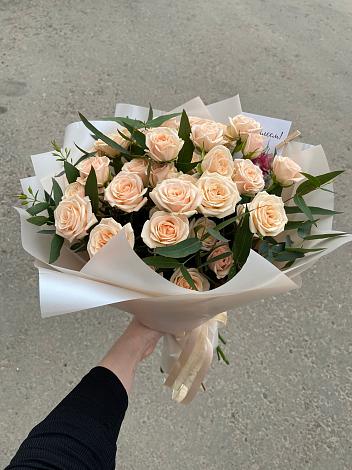 Букет Кремовые розы Латте в Межгорье